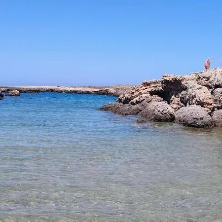 Scoglio Degli Achei Hotel Torre Santa Sabina