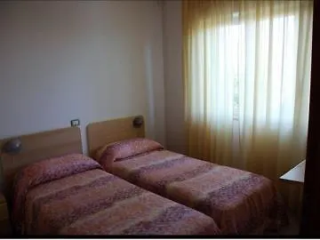Scoglio Degli Achei Hotel 4*